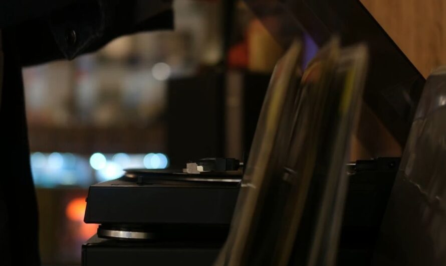 Koji gramofon kupiti? Koje karakteristike su ključne za kvalitetan zvuk?